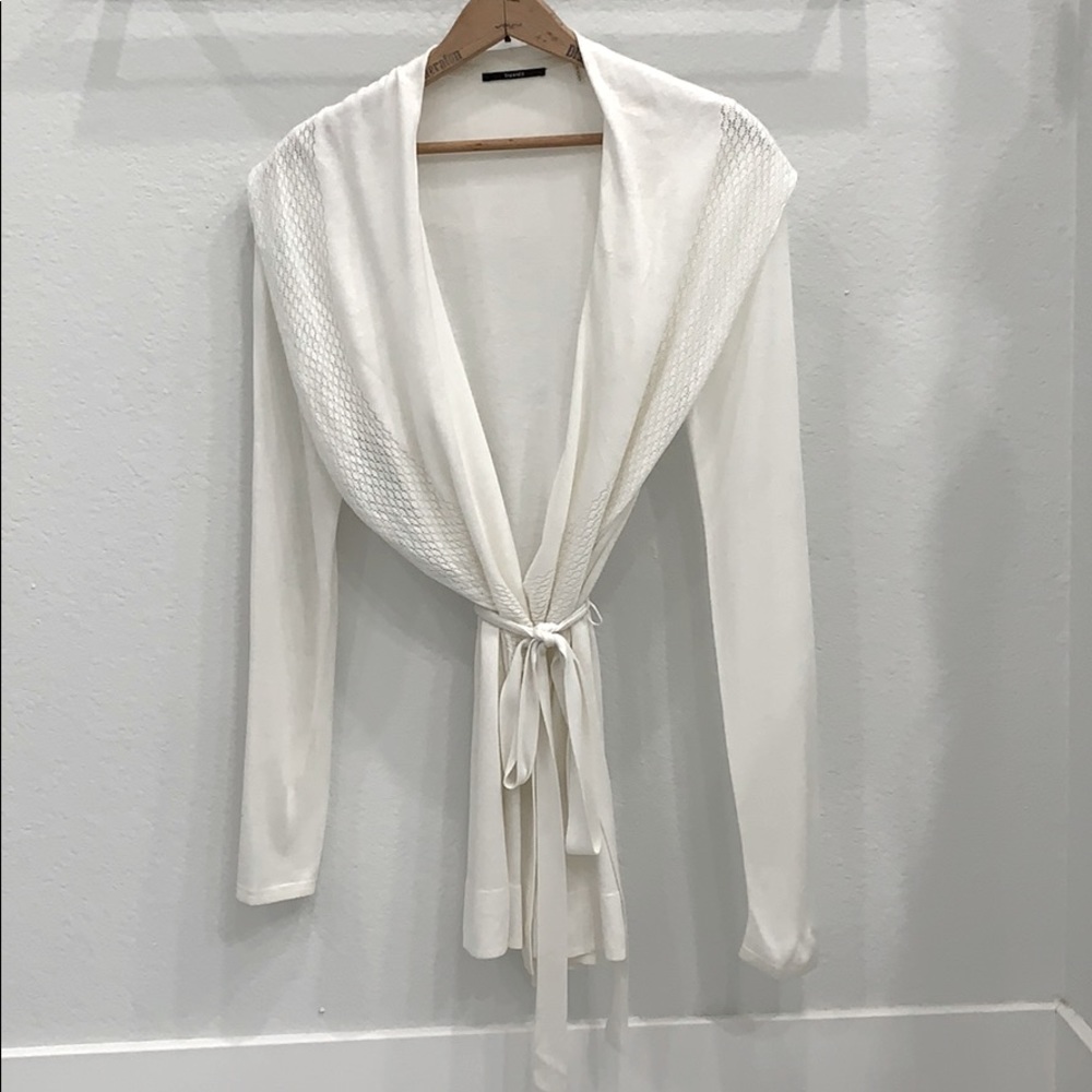 Whit Tahari belted cardigan with lace trim
